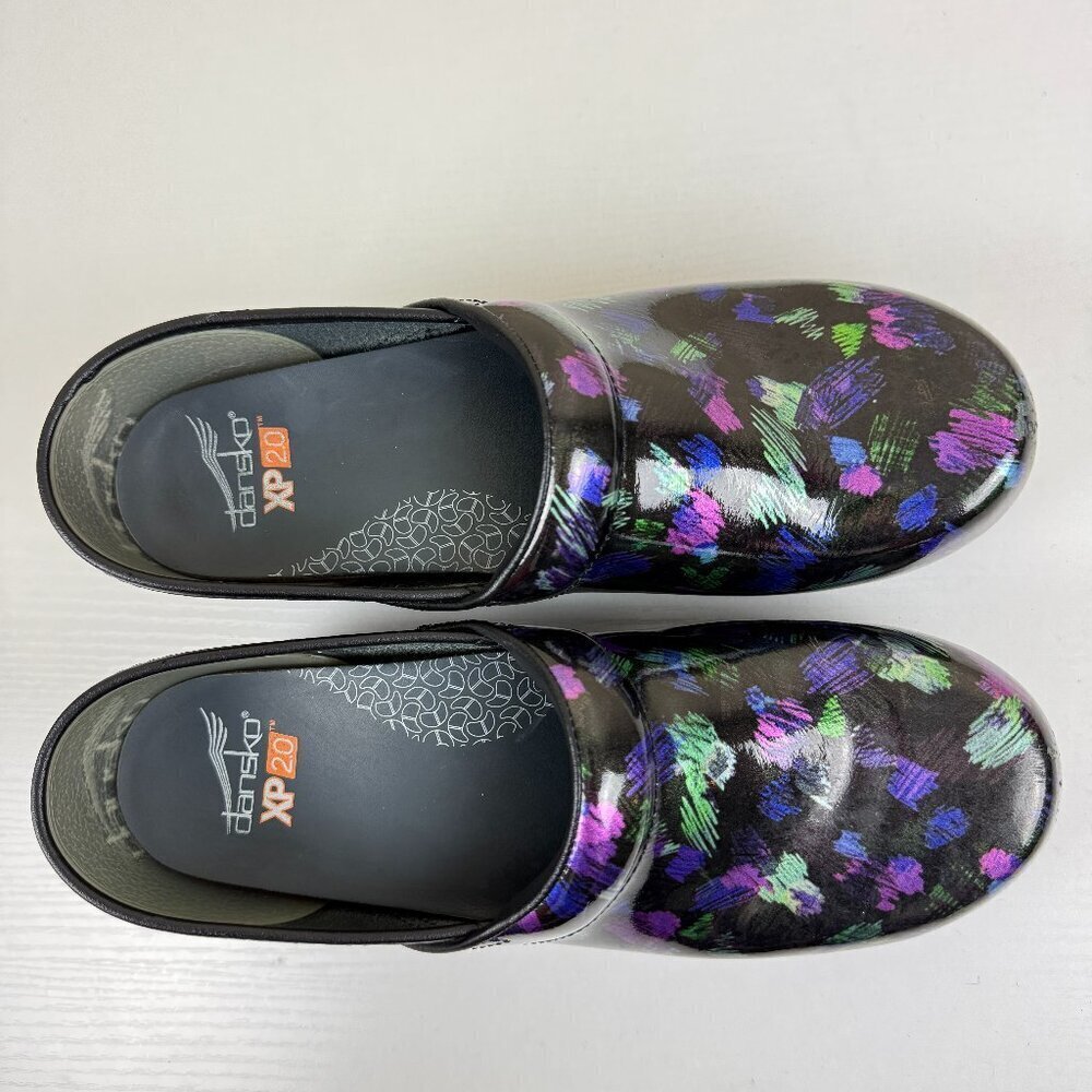 Dansko XP 2.0 Clogs - Picture 5 of 12